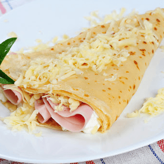 Crepa con Philadelphia, Mozarela y Jamón.