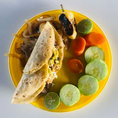 Quesadilla de Maíz*