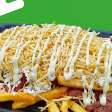 2x1 1 Salchipapa Gratinada + 1 Perro Gratinados