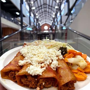 Taco Rojo de Picadillo