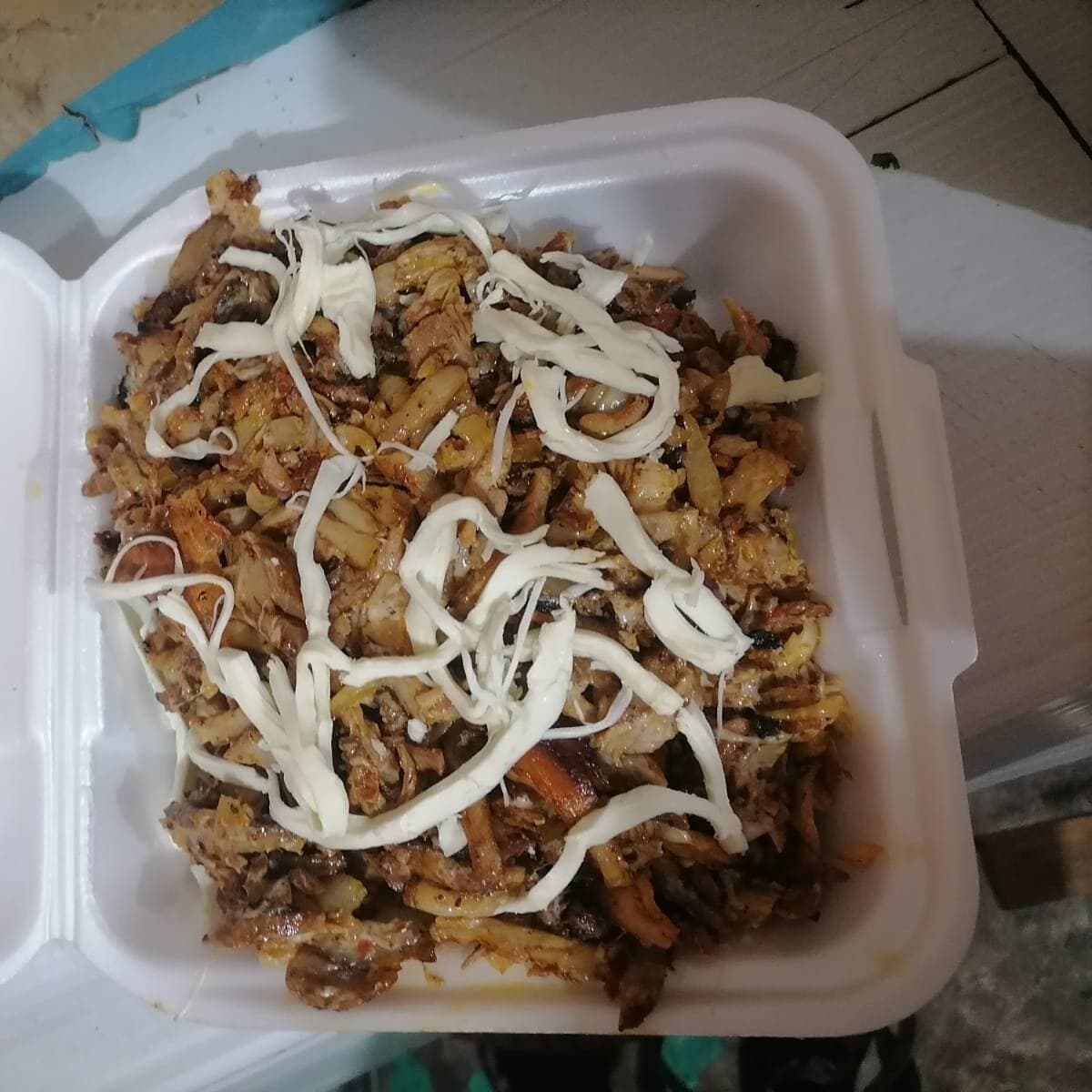 1kilo de carne de pastor con queso
