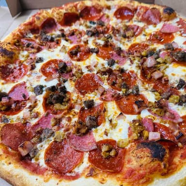 Pizza Grande Meatlovers