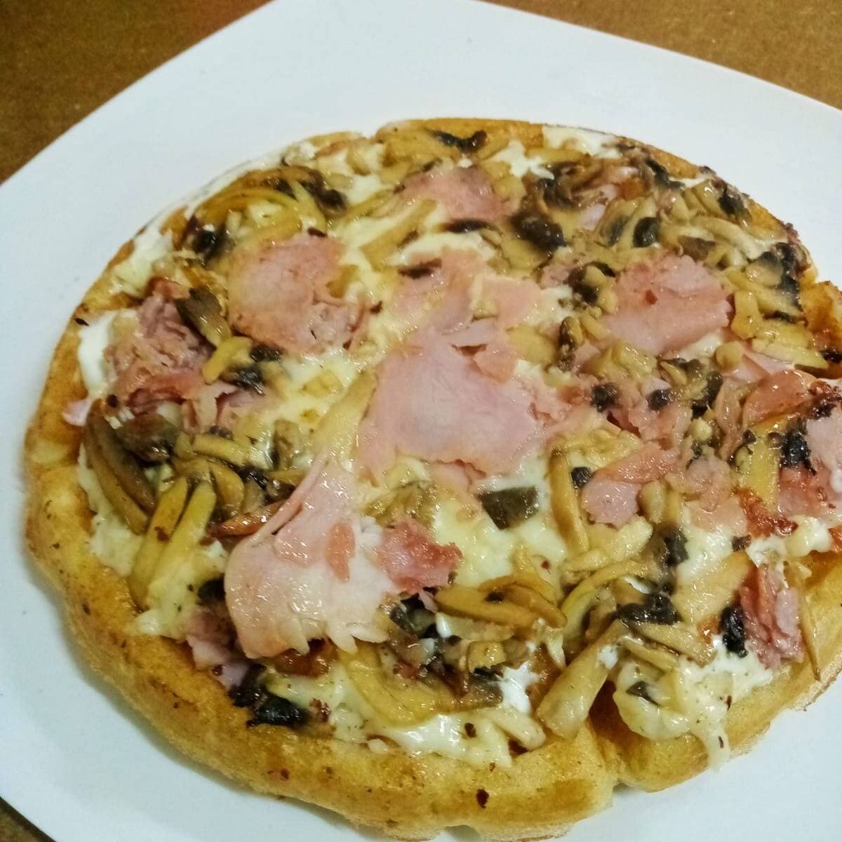 Waffle con Proteina Salada