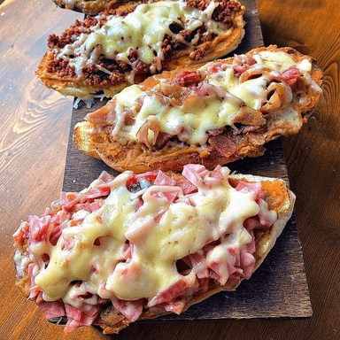 Molletes de Longaniza