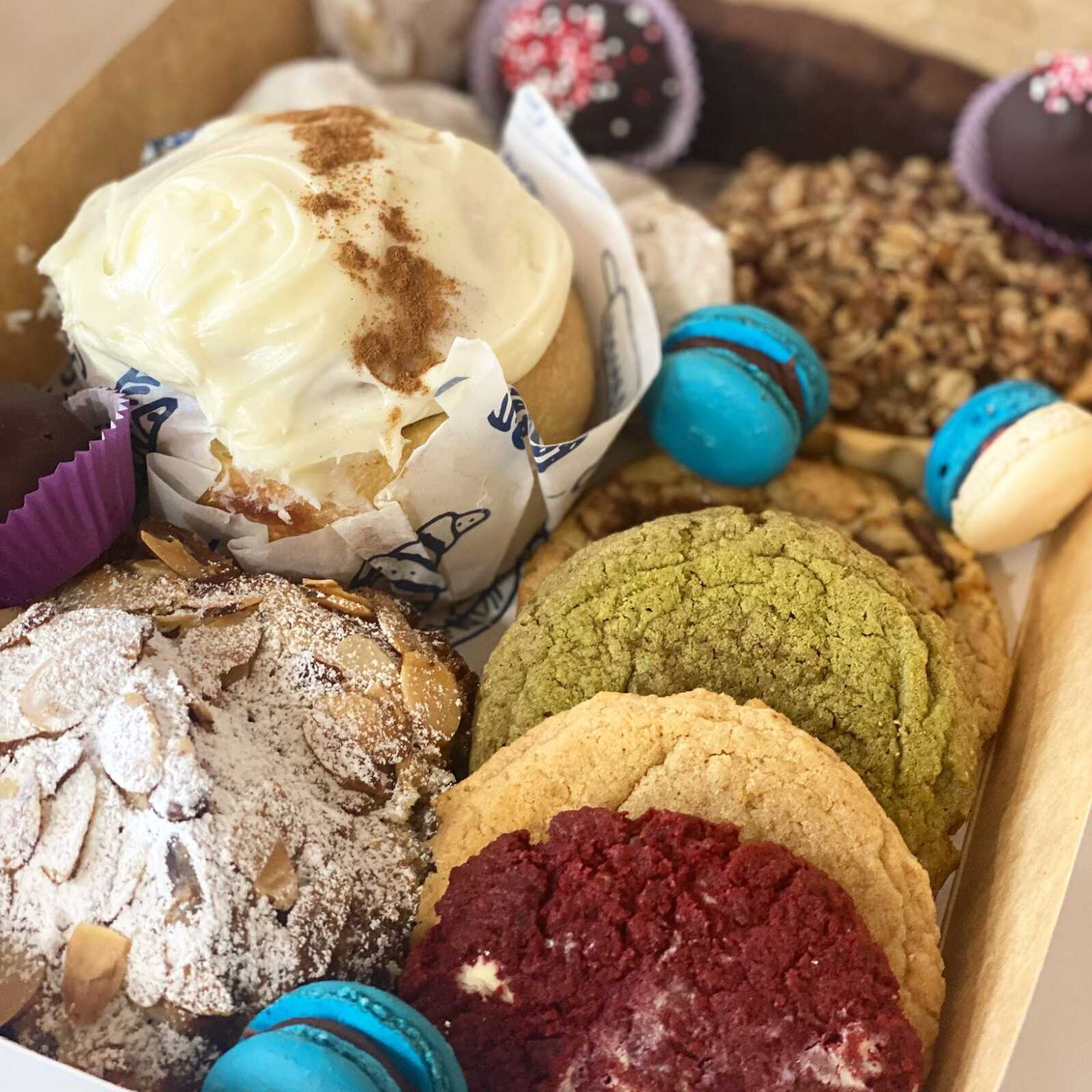 Petit Sweet Box