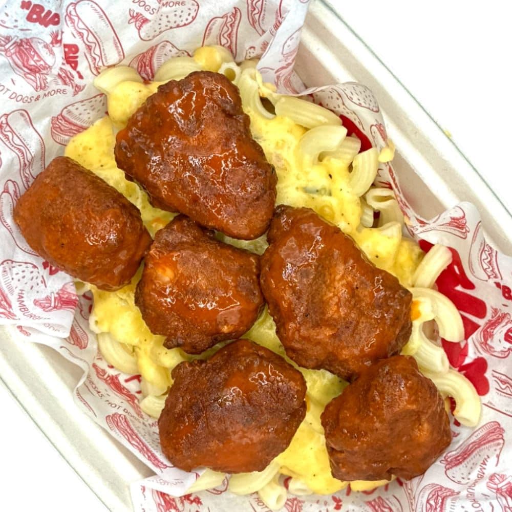 Boneless 6pz + Mac & Cheese