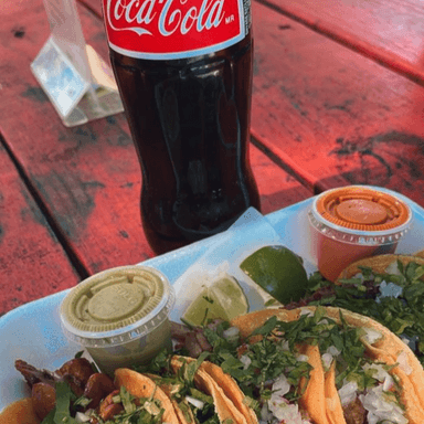 5 Tacos de Adobada+ Refresco
