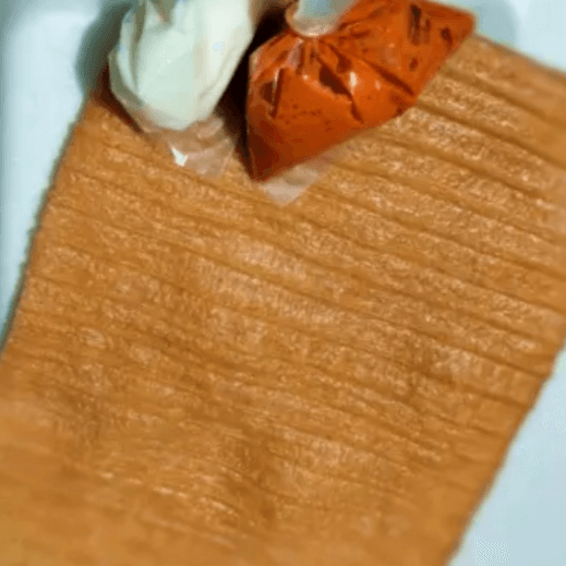 DURO C/ SALSA Y CREMA