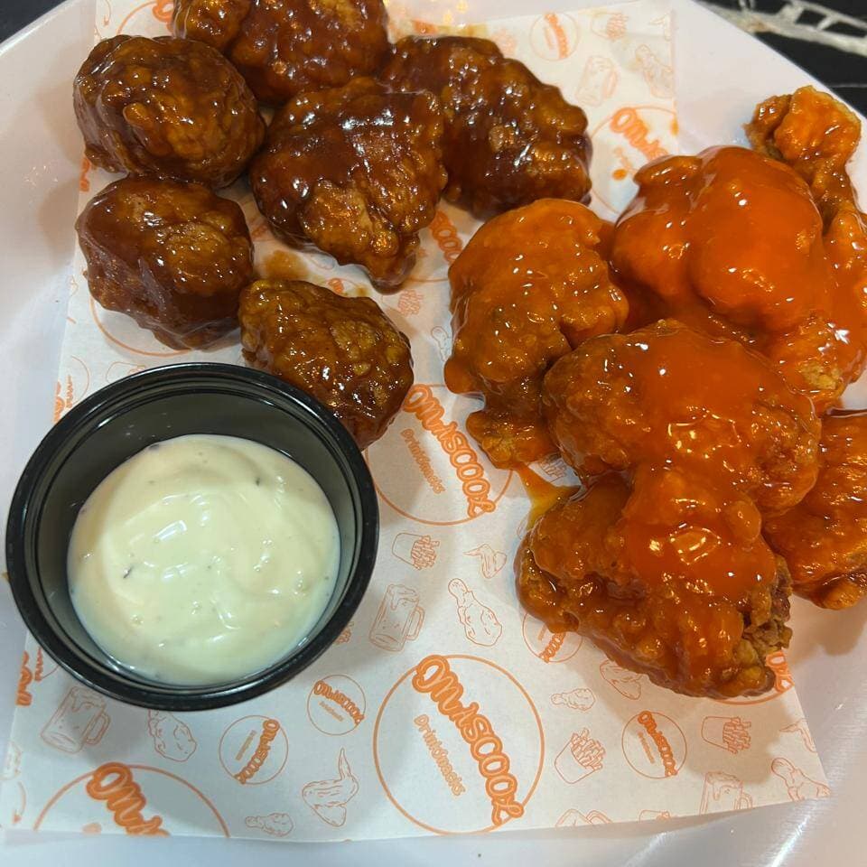 Boneless 12 Piezas