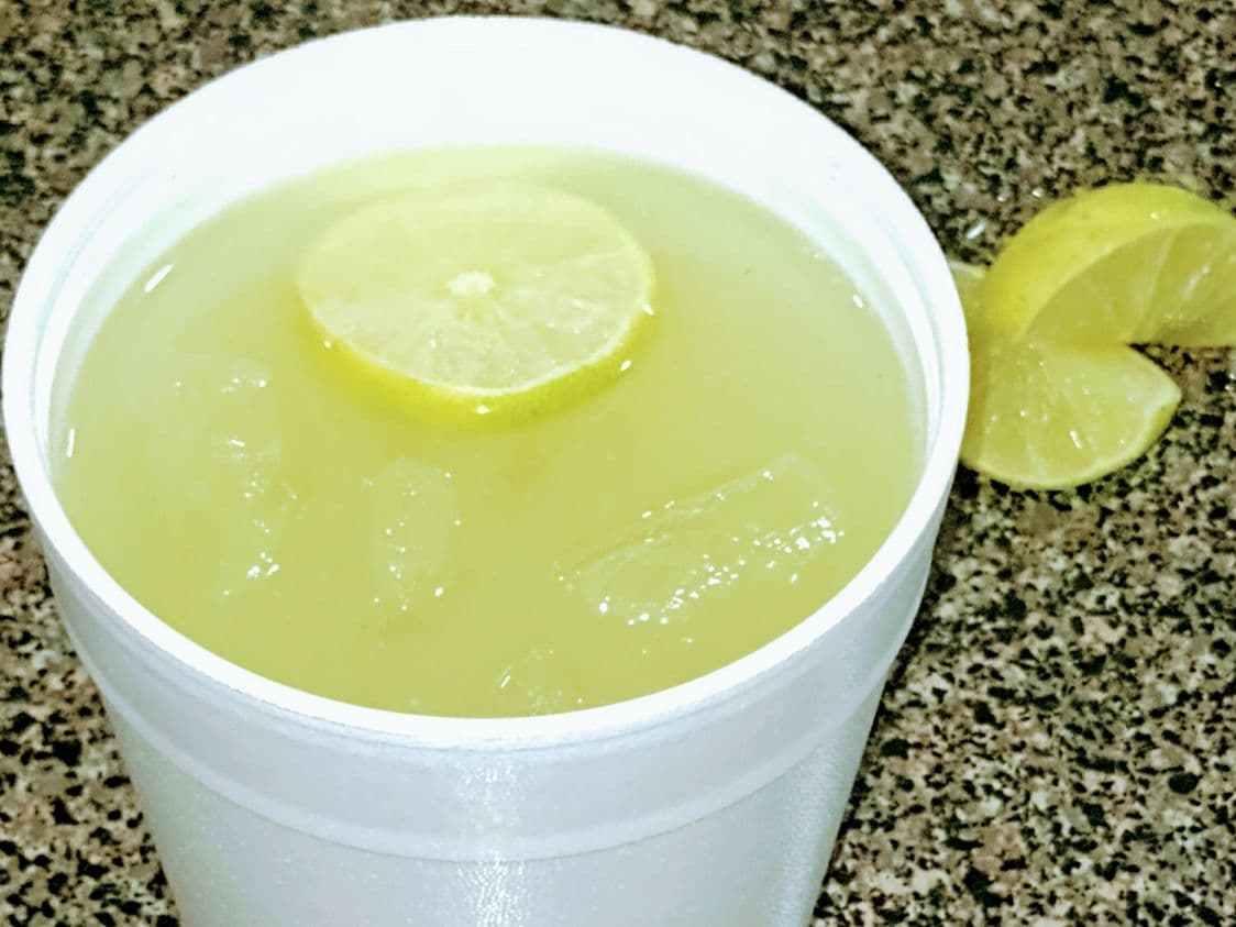 Litro de Agua de Fruta Natural de Limón