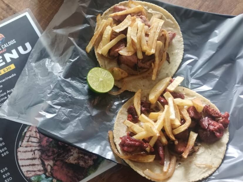 Tacos y Caldos Cali