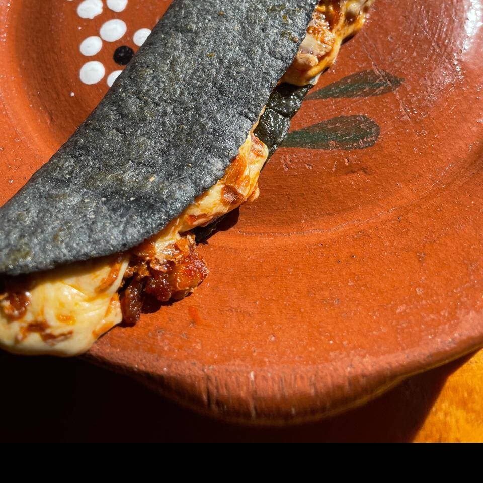 Quesadillas al Comal (Con queso)