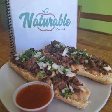 Molletes de bistec
