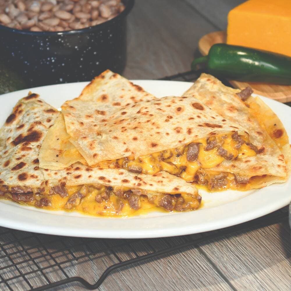Quesadilla de Asada de Harina