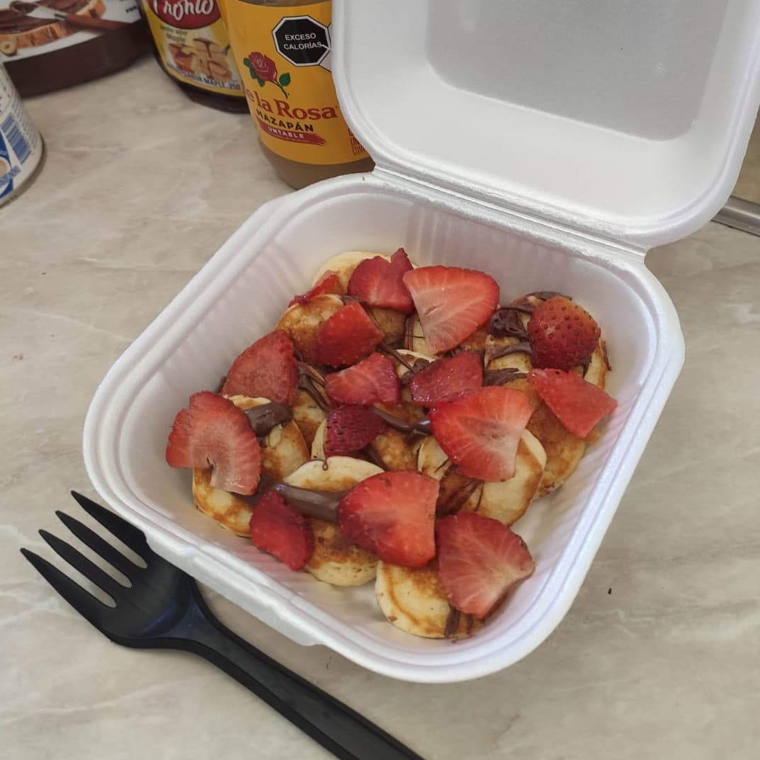 12 Mini Hot Cakes