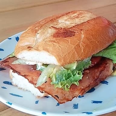 Combo Torta de Jamón con Queso