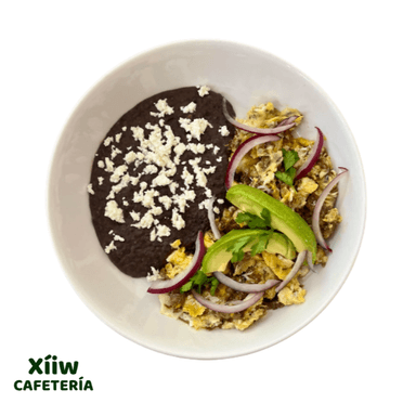 Huevo con Machacado