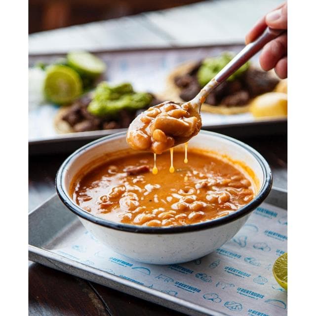 FRIJOLES CHARROS DE LA OLLA ESPECIALES