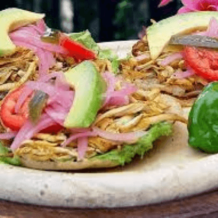 Panucho de Pollo