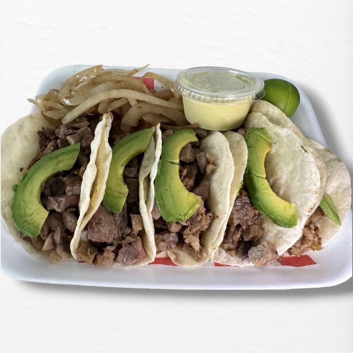 Tacos de Sirloin en Harina con Aguacate