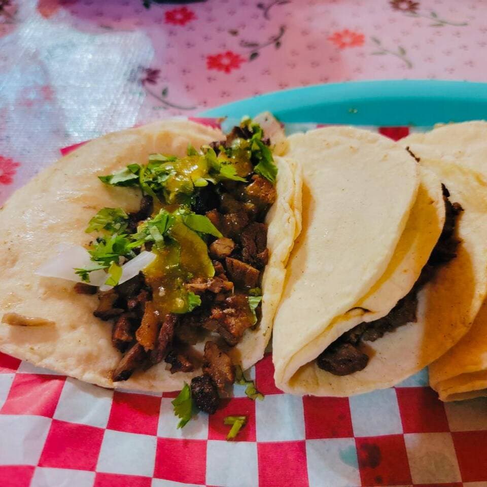 Tacos Suaves Asada