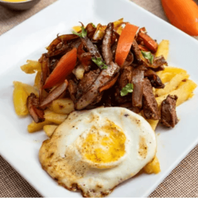 Lomo Saltado Montado