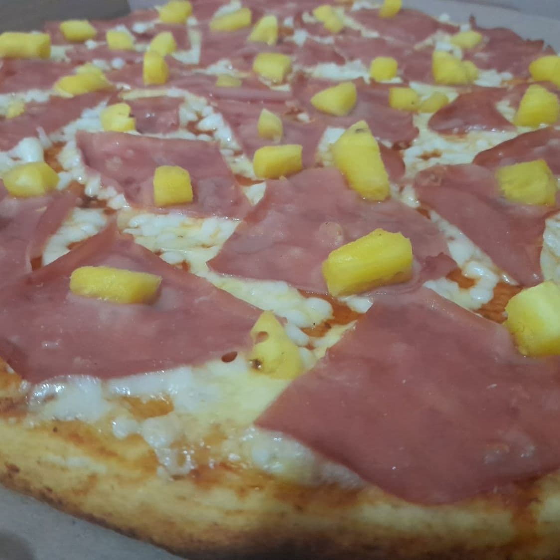 PIZZA HAWAIAN (10 PIEZAS)