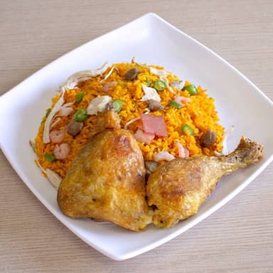 valenciana + 1/2 pollo