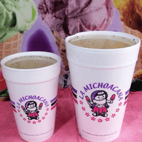 agua de  limon con chia.