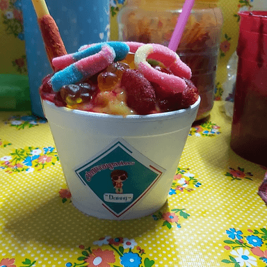 Gomiyada Piña 1/2 Litro