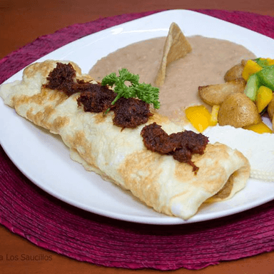Huevos Revueltos con Chilorio