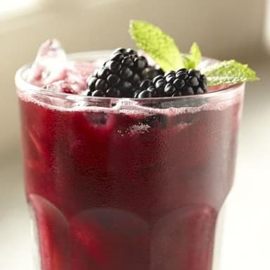 Agua de zarzamora