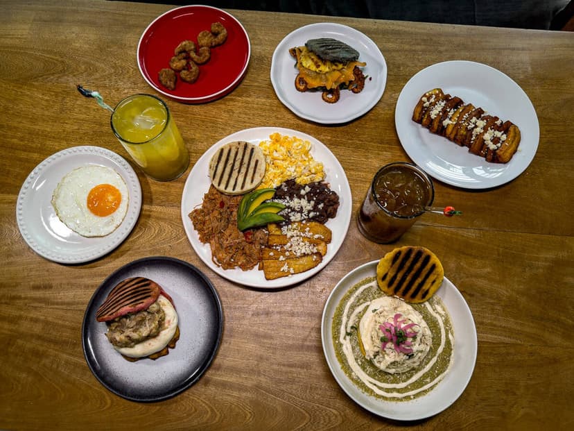 La Arepiza Bistro