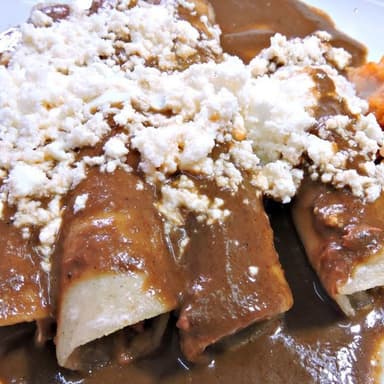 Enmoladas de Pollo