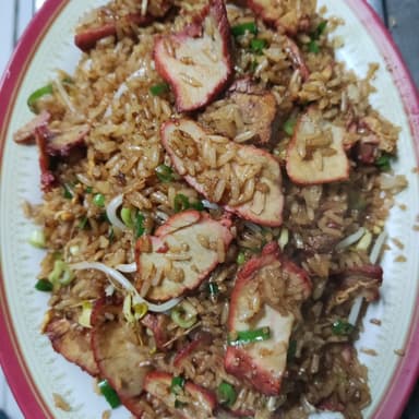 Arroz Frito con Lechón叉烧饭