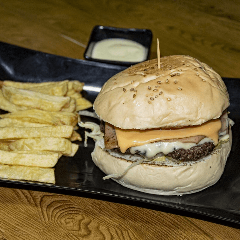 ° Hamburguesa Sencilla & Papas Frista