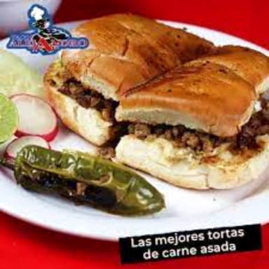 Dos Tortas Carne + Dos Bebidas 500ml
