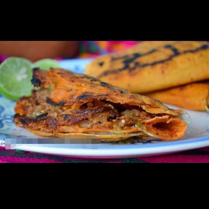 4 Tacos Dorado+1 Jarrito + 1 Consomé