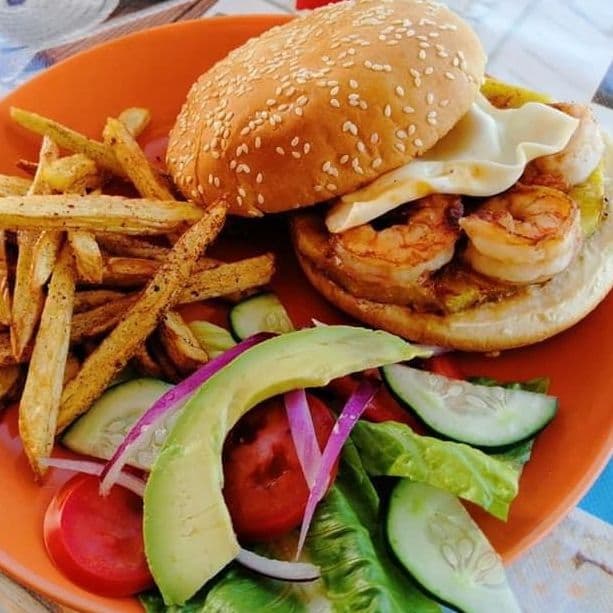 HAMBURGUESA DE CAMARON