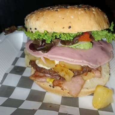 Hamburguesa Hawaiana