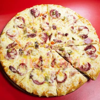 Pizza Pepperoni Mediana 4 Porciones