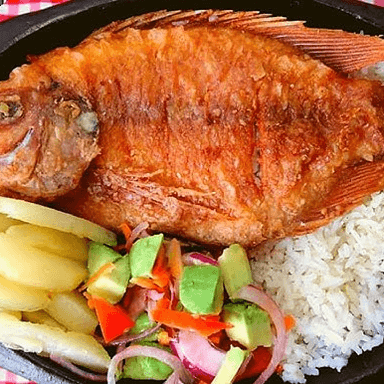 Almuerzo Ejecutivo con Mojarra