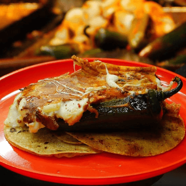Chilito relleno de Pastor
