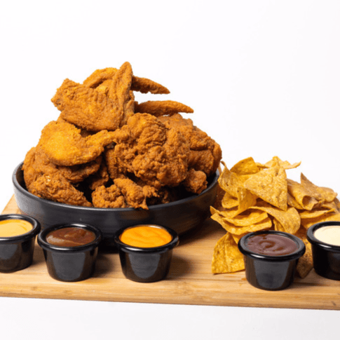 20 Alitas de Pollo + Doraditas + 2 Salsas a Elegir