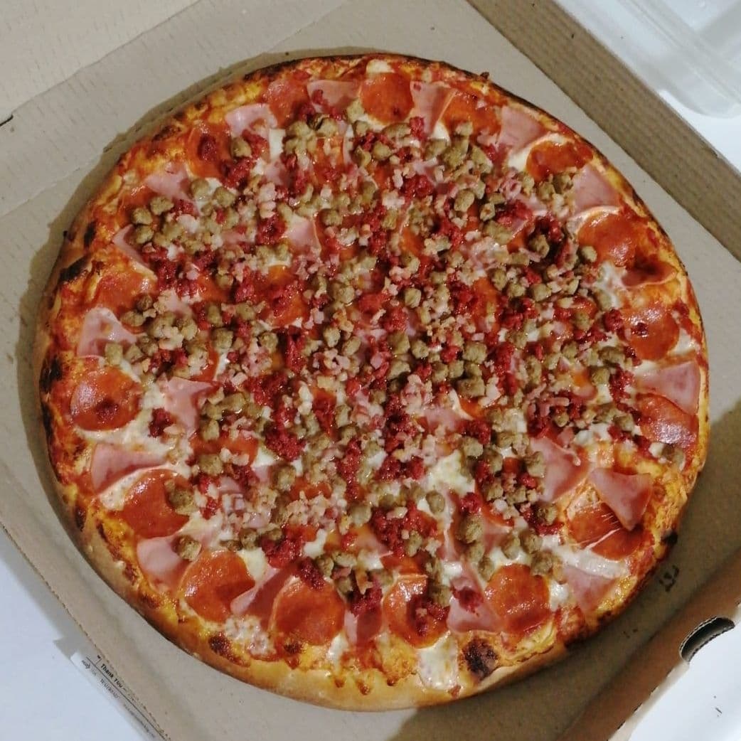 Pizza Carnes Grande