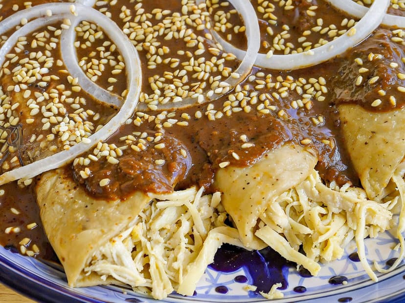 Enchiladas Mi herencia desde 1968