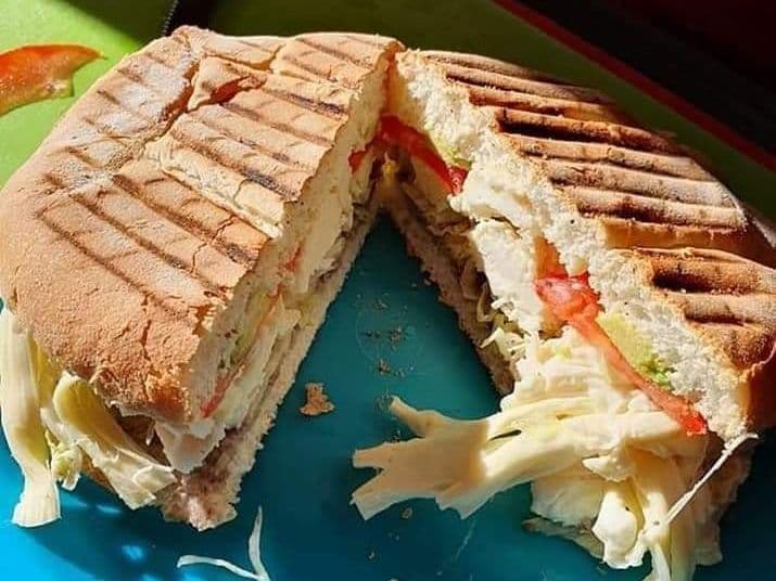TORTAS Y TOSTADAS EL GÜERO