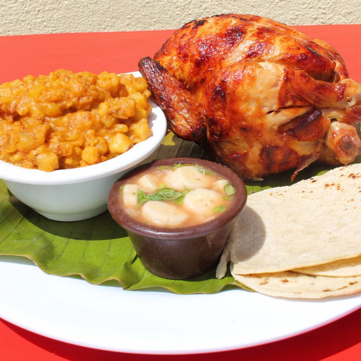 Pollo + Picadillo de Papa