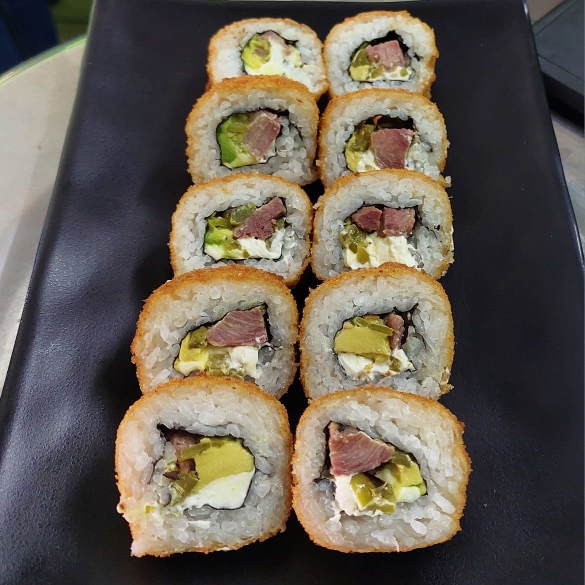 Makis empanizados mexa roll