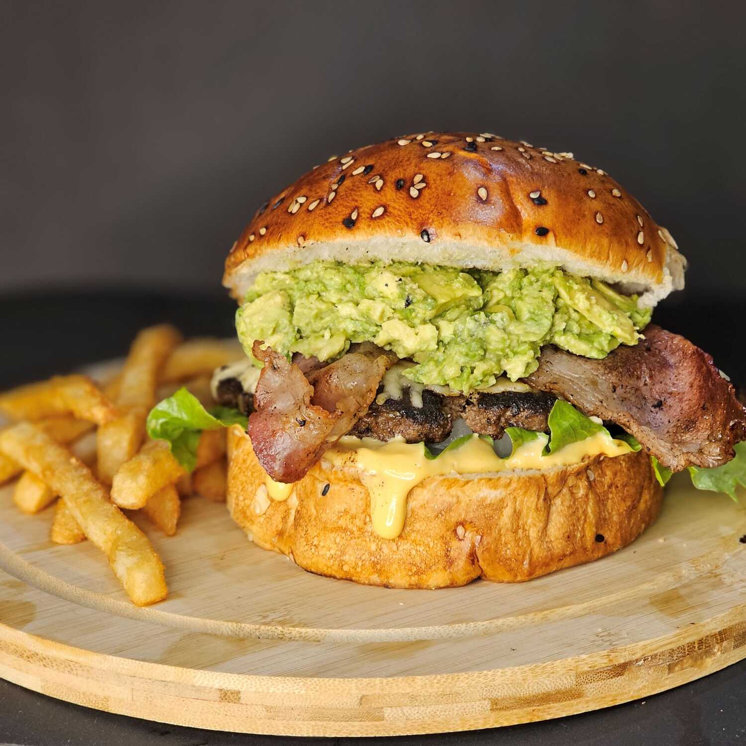 Hamburguesa Guacamole con Papas